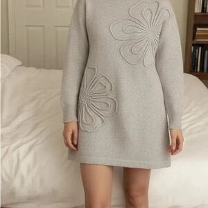 Elegant Gray Floral Knit Dress